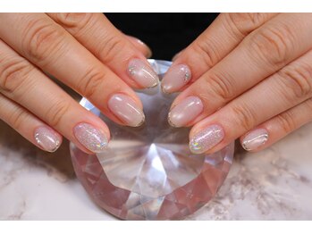 オトネイル(Oto Nail)/控えめ華やかラメフレンチネイル