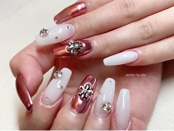 アトリエ ラビータ(atelier la vita)/ピンクミラー・スカルプ