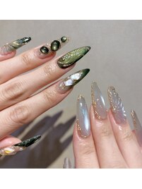 海外系デザイン、アシメネイル