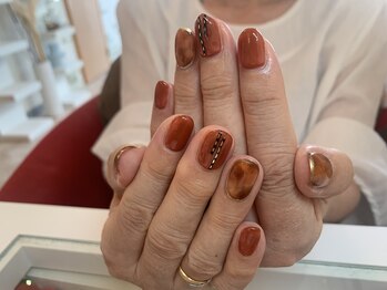ネイルサロン シェリ(NAIL SALON Cheri)/べっ甲ネイル