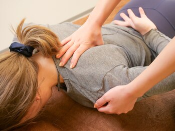 恵/肩甲骨剥がし/肩こり改善