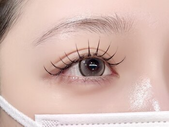 ニクシーアイブティック(Nixie Eye Boutique)/まつ毛エクステ/束感マツエク