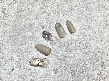 アンドエミニー エン ラボーテ(& EMINY 艶 la beaute)/【ニュアンスアート】