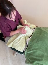 理楽館/表情筋の疲れには【顔筋ケア】