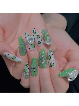 クイーンズビューティーサロン 歌舞伎町店(Queen's beauty salon)/つけ放題