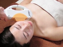 ビューティークイーン(Beauty Queen)/透明感引き出す光施術