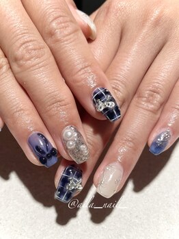 チェック柄ネイル