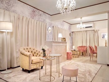 ルシェリア(Le cherien)の写真/都度払いOK◎【全身(顔・VIO込)¥6980/+ブラジリアンwax¥9900】で全身うるツヤ肌に♪