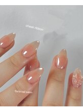 フローリア(Floria)/ワンホンチークネイル