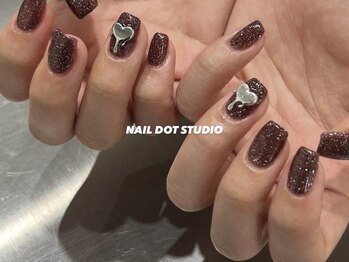 ネイルドットスタジオ 堺筋本町(NAIL DOT STUDIO)/フラッシュラメ