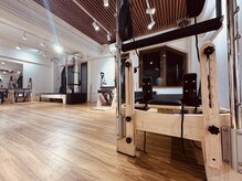 CORE METHOD PILATES STUDIO二子玉川の雰囲気（マンション型ではないので入りやすく、楽しくレッスンできます）
