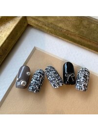 ツィードネイル