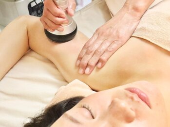 フローラエイトビューティー(FLORA∞ BEAUTY)/痩身☆二の腕[ブライダル/痩身]