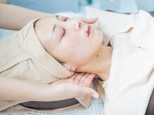 アーキ(ARCHI)/フェイシャルマッサージ