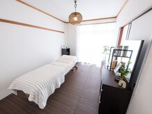 チャーミー 高崎店(charmMy)の雰囲気（リフレッシュできる落ち着く空間を心がけております♪整体ルーム）