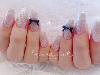 アミリネイル(amili nail)の写真/自爪が短い方や折れてしまった方も◎落ち着いた上質空間で理想の指先へ♪[長さ出し1本¥660～]