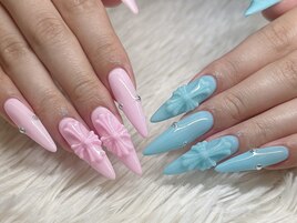 アシメクロムネイル