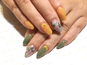 キュアエヌ(cure.n)/チェックネイル