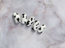 ミーム(meme)/塗りかけ　ダルメシアンネイル♪