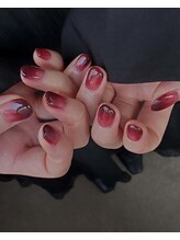 ロマンティコネイルズ(Romantico Nails)/柘榴のような