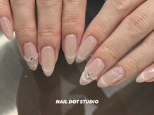 ネイルドットスタジオ 堺筋本町(NAIL DOT STUDIO)/マグネットフレンチ