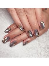 エーナイン イオンモール三川店/うるツヤキラキラネイル