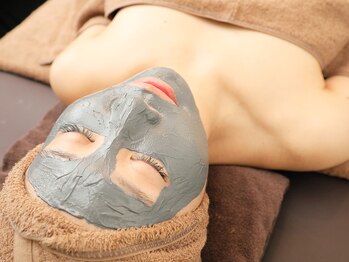 レールダンジュ 金山(l'aile d'ange)/復元パックで陶器肌へ…