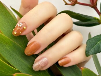 スタンダード アイネイル/ブラウン＋マグネット￥10450