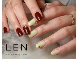 シンプル1カラー×ゴールド