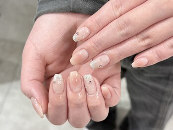 コム 草加マルイ店(com by neolive)/チークネイル 担当加戸