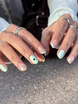 ミュー(mew)/Maika担当 @ma_ika_nail