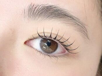 ラッシュスタイル 一宮店(Lash style)の写真/大人気のまつげパーマ！【メイクリフトカール¥4900/パリジェンヌ¥5800】自然でパッチリした目元に変身！