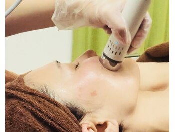 カーム(Calm)/プラズマ陶器肌