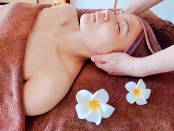 アロマベリー(AromaBerry)の写真/【「整体」60分~】は全身のコリと身体全体のバランスを整え【+フェイシャルとのセット】は癒し効果抜群★