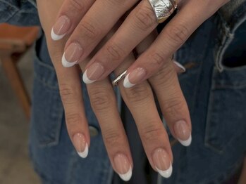 フレンチネイル×ベースカラー