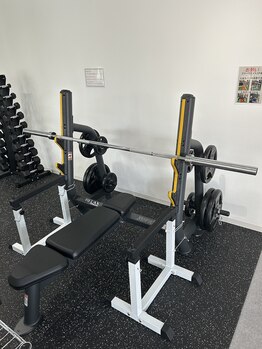 あかりはり灸整体院 鈴鹿/ベンチプレス