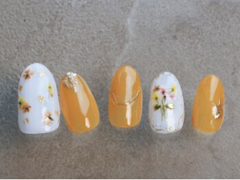 ベルル(Bellulu)/4月【定額ネイル】