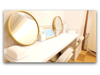 アンリミット 代々木上原店(Une limit)/【メイクルーム完備】