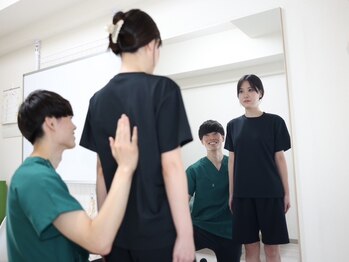 ひのき 町田の写真/どこへ行っても良くならない悩みも凄腕整体師による徹底分析&施術で根本改善!!肩こり/腰痛/反り腰/猫背等◎