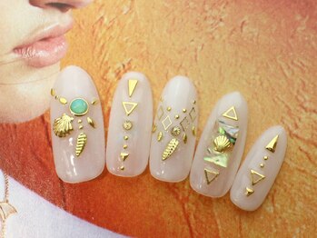 ネイルサロン ティディ(TIDY)/貝殻プレートの大人エスニック