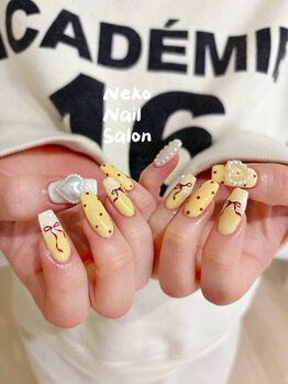 ネコ(Neko)/大人　個性派　黄色　リボン