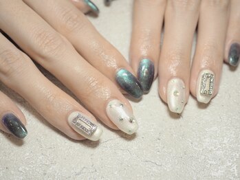 B's amor 大府店 Nail design