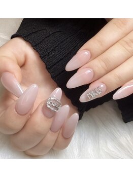 ジェイノヴァール(Jnovart)/