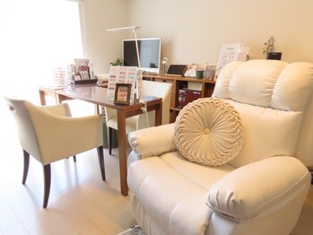 ネロリ(Neroli)の写真/≪ネイルデビューを応援◎≫くつろげるプライベート空間で、周りを気にせずネイルを楽しめる♪