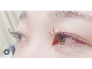 ニスタ セルクル(nista cercle)/フラットラッシュブラウン