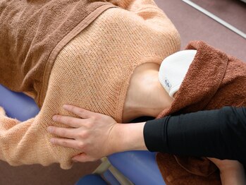 立川わかば整骨院の写真/【首肩・頭痛を解消！根本改善にこだわった骨盤調整☆】国家資格保有スタッフ勢揃い◎辛さの原因から解消！