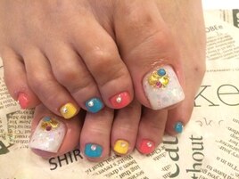 カラフルネイル