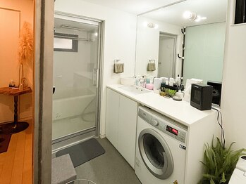 ディーアクション 表参道(d'action)/更衣室・化粧室も完備【表参道】