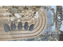 プルメリアドット(Plumeria.)/今流行りのフラッシュネイル