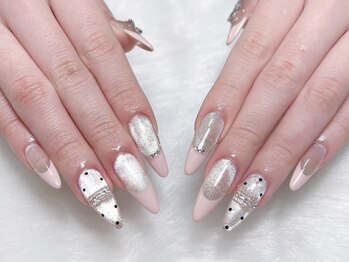 ネイリア(Nailia)/ワンホンネイル¥10989